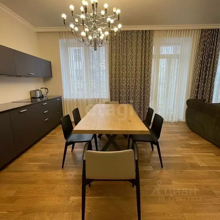 3-к кв. Иркутская область, Иркутск ул. Карла Маркса, 1А (82.0 м) - Фото 1