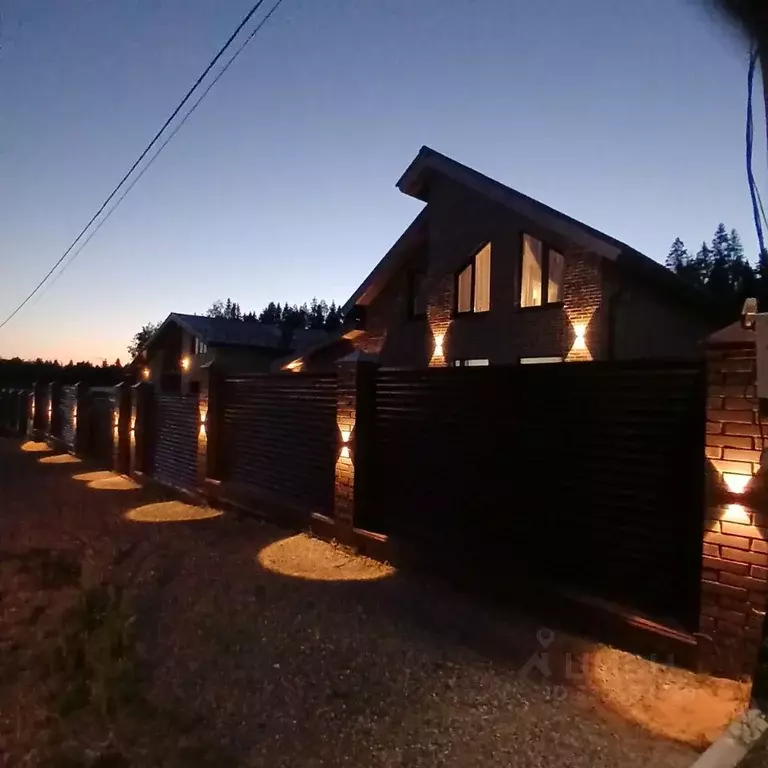 Дом в Пермский край, Березники муниципальный округ, пос. Николаев ... - Фото 2