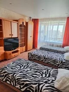 2-к кв. Саха (Якутия), Мирный ул. Тихонова, 3/2 (55.0 м) - Фото 0