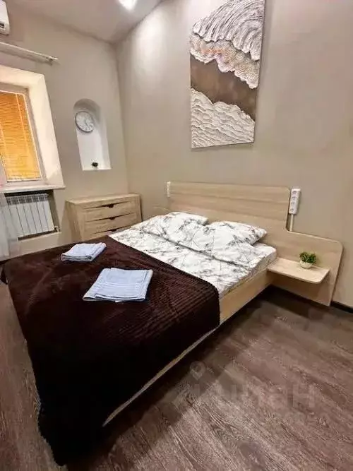 2-к кв. Крым, Феодосия ул. Ленина, 16 (47.0 м) - Фото 0