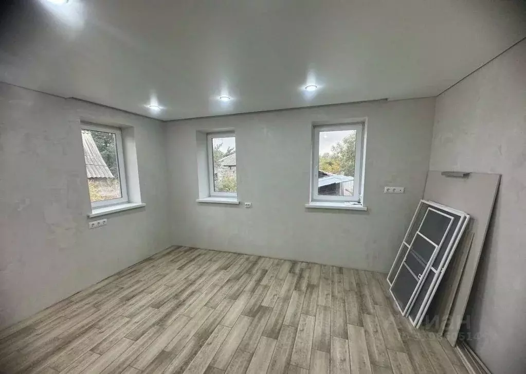Дом в Ростовская область, Каменск-Шахтинский Ямская ул. (60 м) - Фото 0