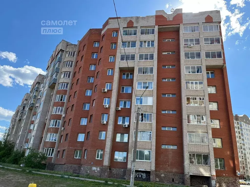 3-к кв. Башкортостан, Уфа ул. Набережная реки Уфы, 45 (74.3 м) - Фото 1