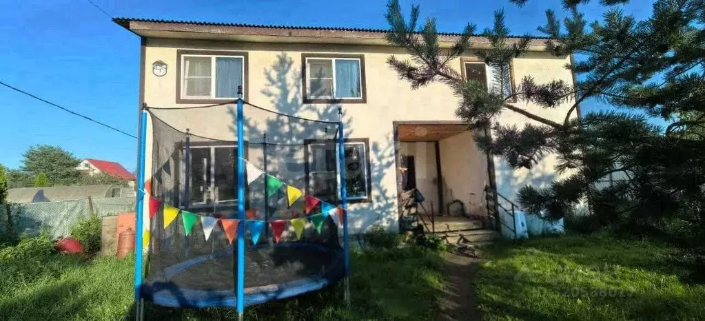 Дом в Ленинградская область, Кировское городское поселение, Беляевский ... - Фото 1