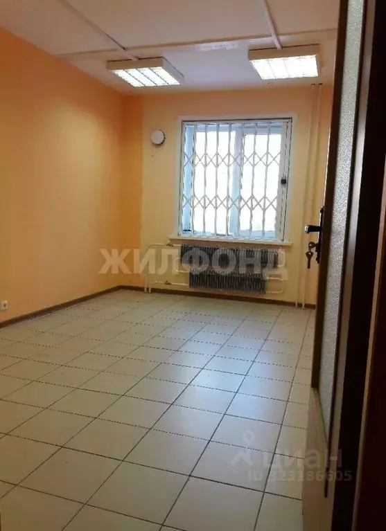 Торговая площадь в Новосибирская область, Новосибирск ул. Виктора Уса, ... - Фото 2