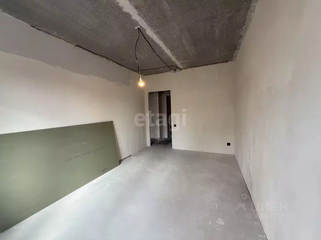 1-к кв. Ульяновская область, Ульяновск ул. Горького, 9 (37.1 м) - Фото 0