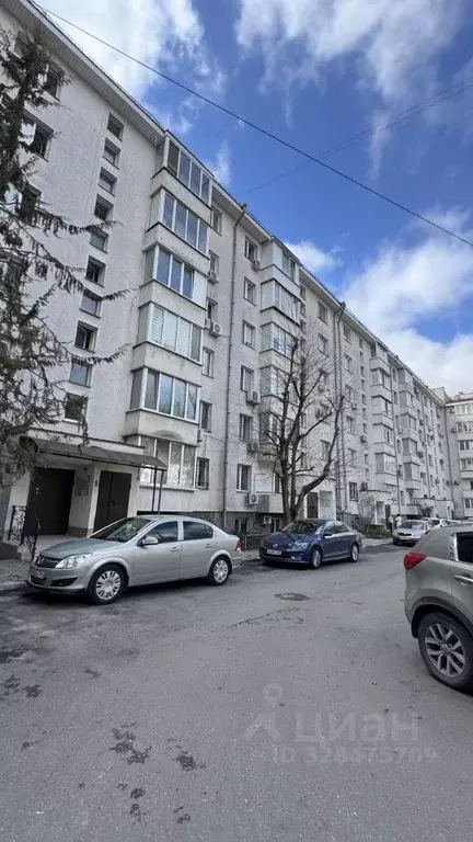 2-к кв. Крым, Симферополь ул. Дзержинского, 3 (55.0 м) - Фото 1