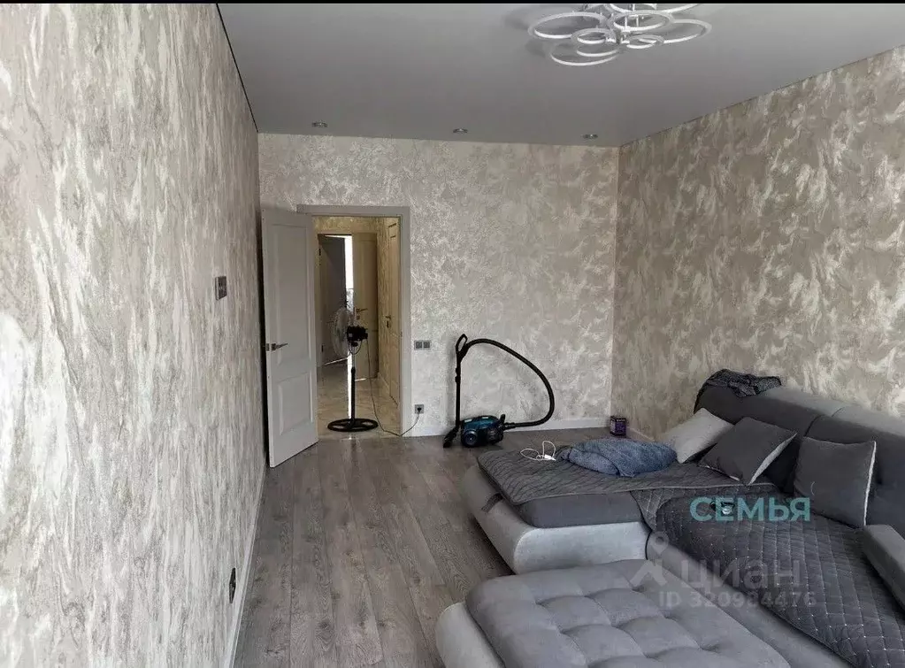 2-к кв. Северная Осетия, Владикавказ ул. Курсантов-Кировцев, 4А (90.0 ... - Фото 2