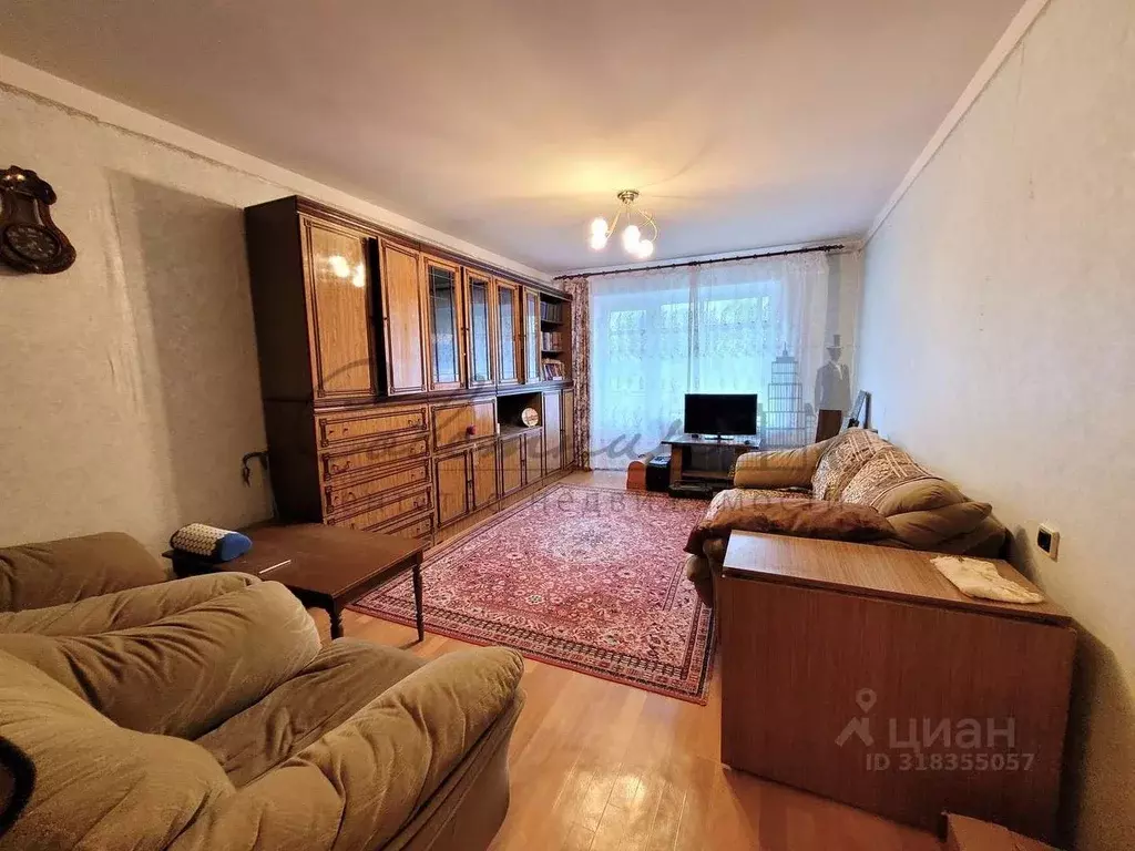 2-к кв. Белгородская область, Старый Оскол ул. Свердлова, 12 (54.0 м) - Фото 1