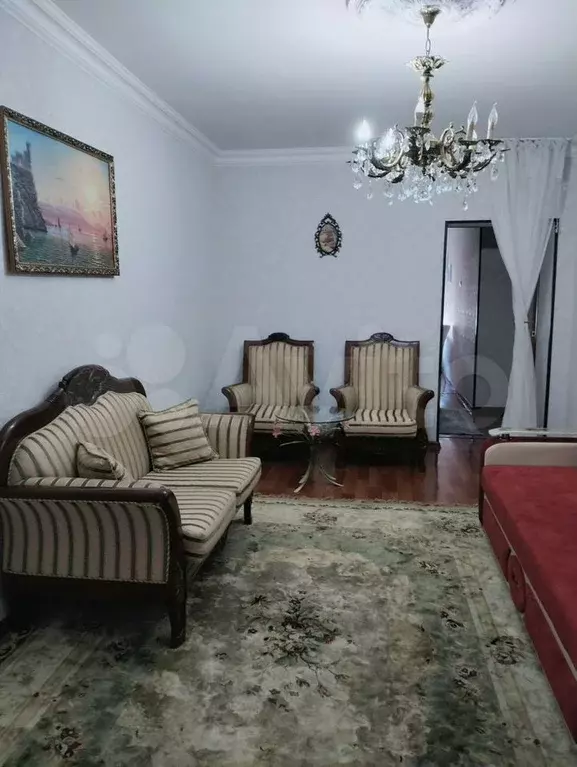 2-к. квартира, 70 м, 5/5 эт. - Фото 0