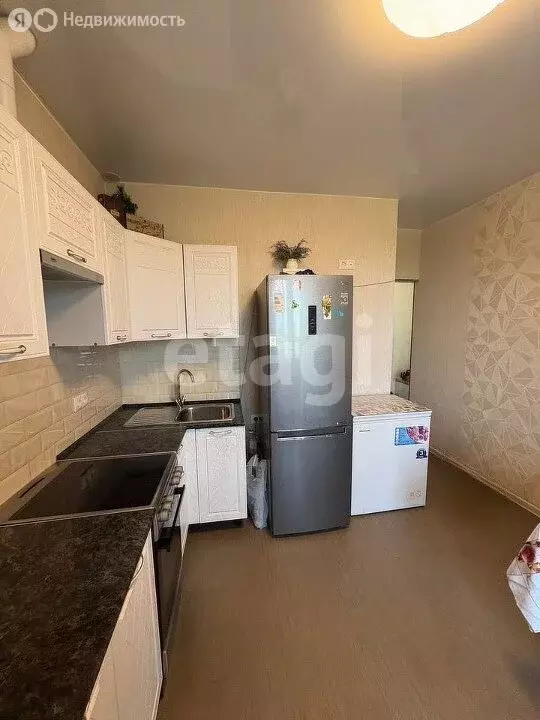 2-комнатная квартира: Иркутск, улица Пискунова, 142/7 (67 м) - Фото 0