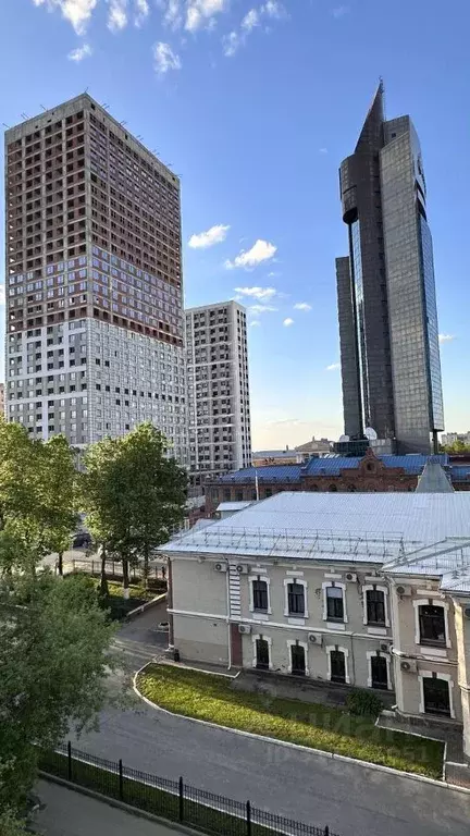 4-к кв. Башкортостан, Уфа Революционная ул., 16 (90.7 м) - Фото 0