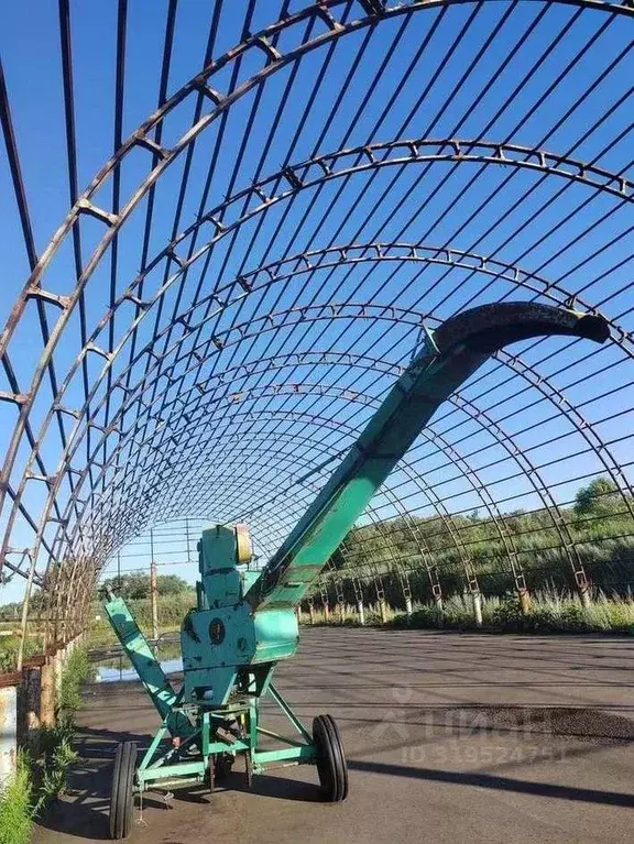 Склад в Оренбургская область, Бузулукский район, с. Сухоречка ... - Фото 0