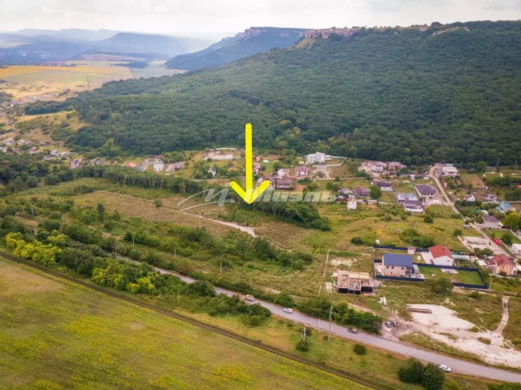 Участок в Крым, Симферопольский район, Перовское с/пос, Лесное ТСН  ... - Фото 1