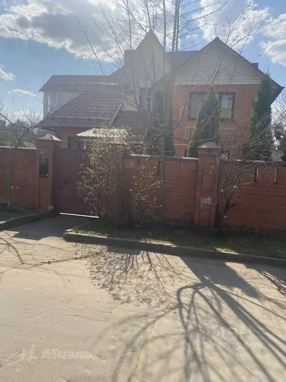 Дом в Московская область, Химки городской округ, д. Лугинино ул. ... - Фото 2