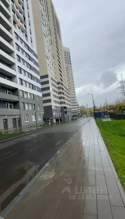 2-к кв. Свердловская область, Екатеринбург ул. Новостроя, 9 (54.9 м) - Фото 1