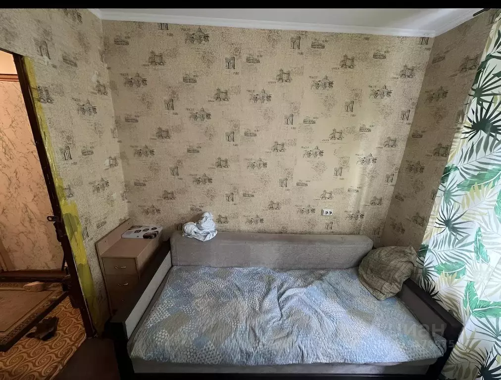 Комната Самарская область, Тольятти 15-й кв-л, бул. Космонавтов, 24 ... - Фото 1