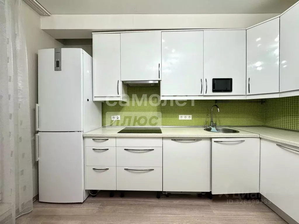 4-к кв. Московская область, Химки просп. Мельникова, 25 (106.0 м) - Фото 1