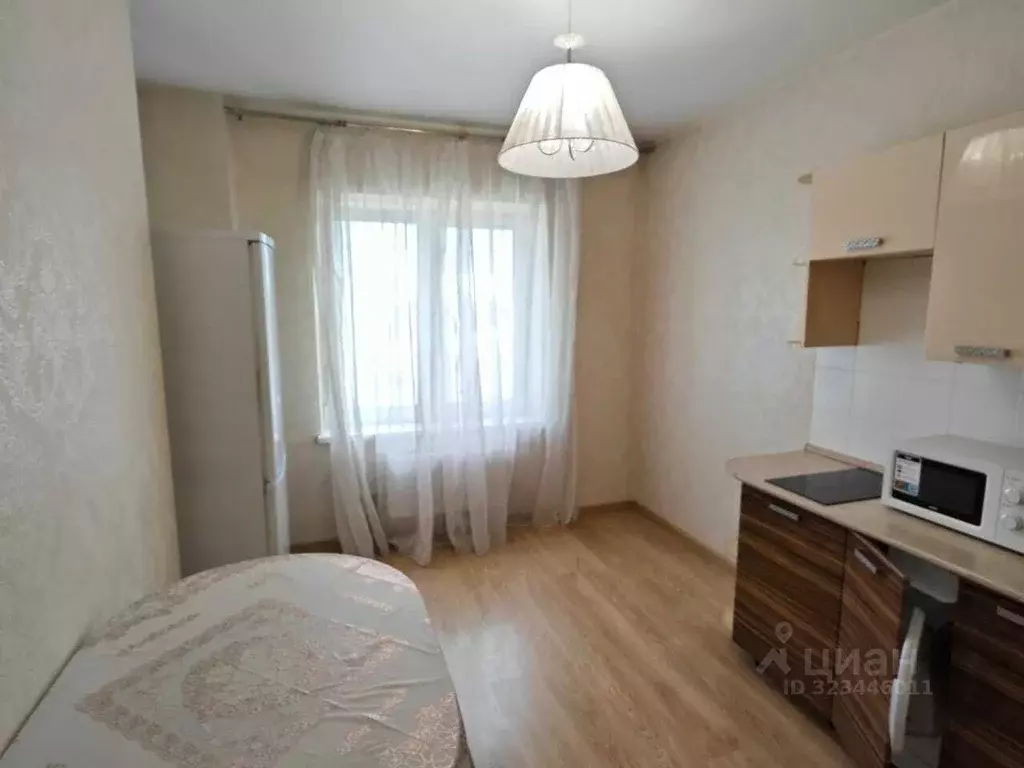 1-к кв. Свердловская область, Екатеринбург ул. Щорса, 105 (39.3 м) - Фото 2