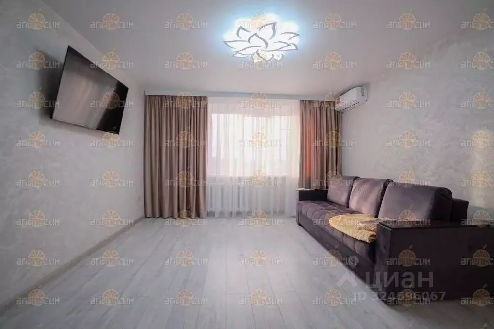 3-к кв. Ставропольский край, Ставрополь ул. 50 лет ВЛКСМ, 45 (68.5 м) - Фото 1