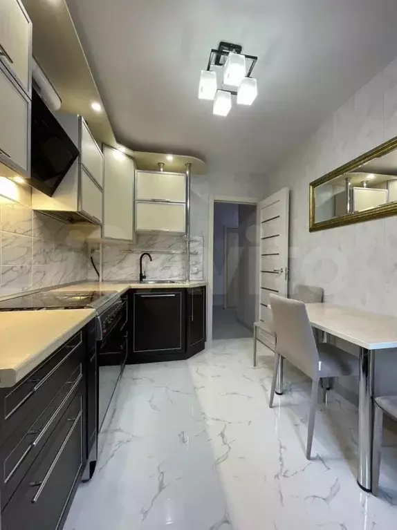 2-к. квартира, 45 м, 6/9 эт. - Фото 1
