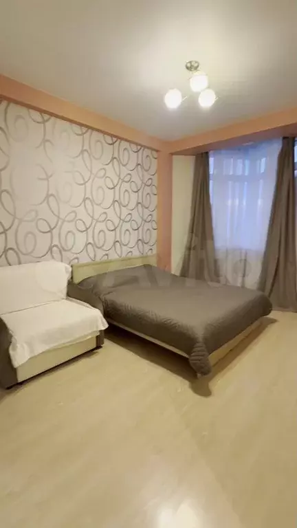1-к. квартира, 42 м, 8/17 эт. - Фото 0