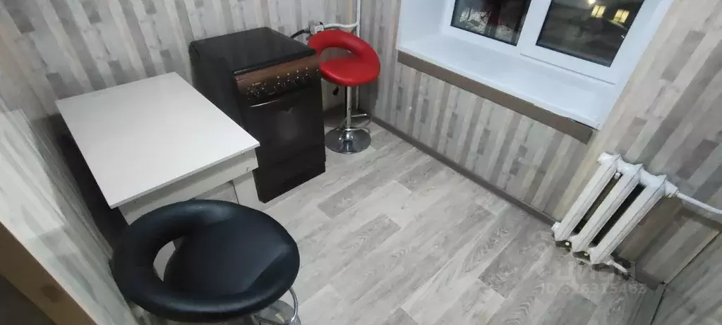 1-к кв. Ленинградская область, Тихвин 1-й мкр,  (52.7 м) - Фото 1