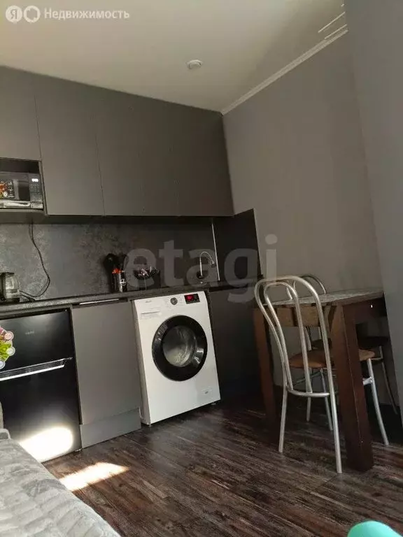 Квартира-студия: Кемерово, Ногинская улица, 10А (17 м) - Фото 1