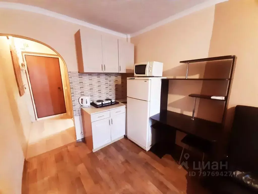 Студия Приморский край, Артем ул. Кирова, 72/2 (20.0 м) - Фото 1