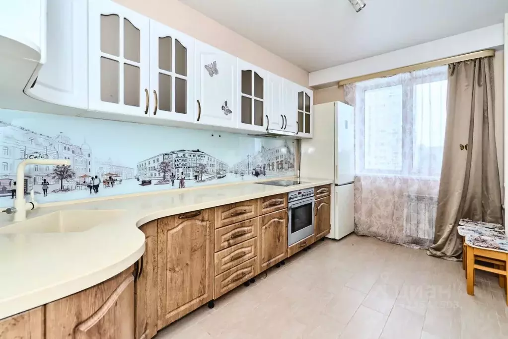 3-к кв. Томская область, Томск ул. Челюскинцев, 2 (73.8 м) - Фото 1