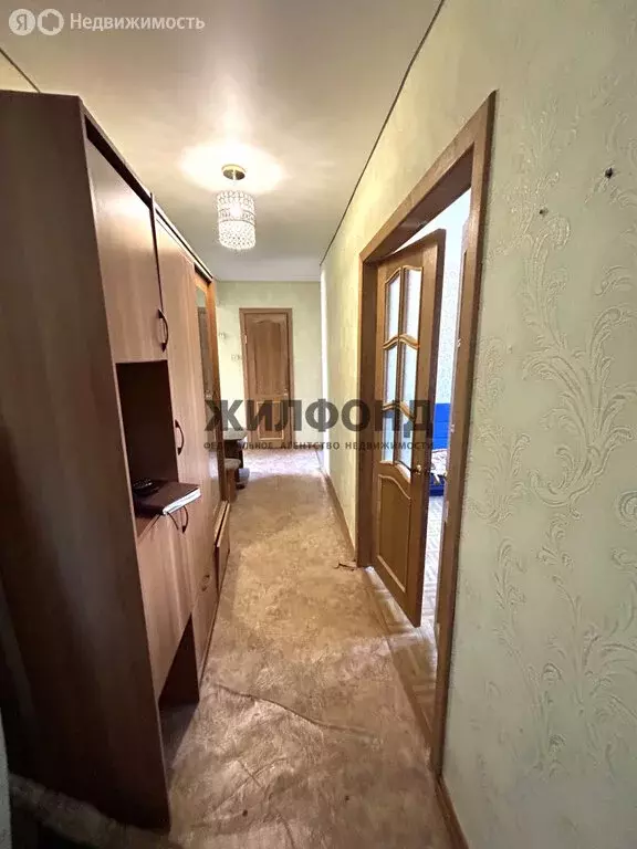 3-комнатная квартира: село Николаевка, Советская улица, 53 (65 м) - Фото 1