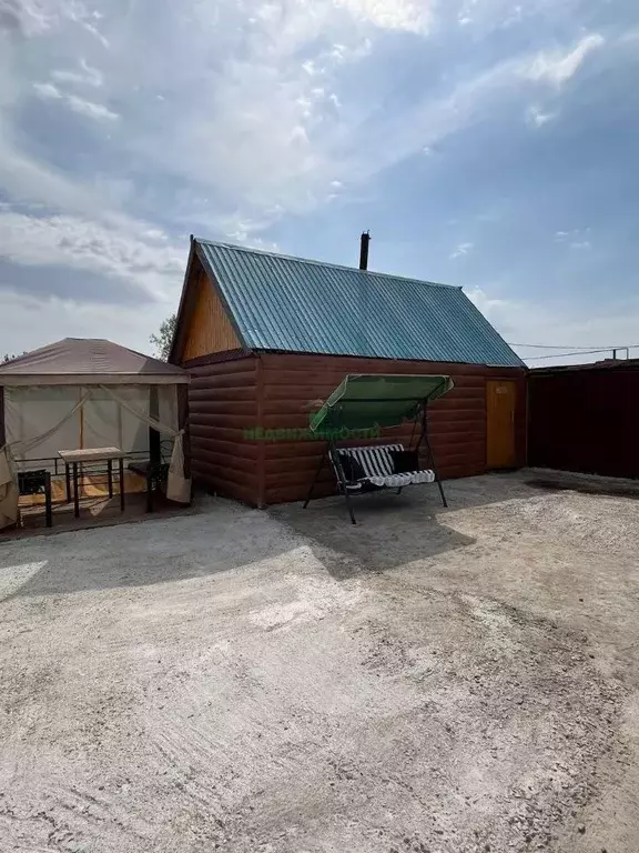 Дом в Саратовская область, Балаковский район, с. Николевка ул. Кирова, ... - Фото 1