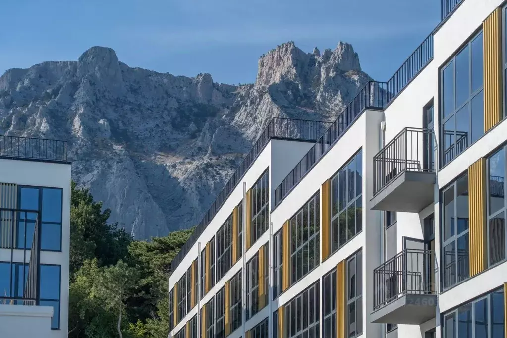 1-к кв. Крым, Алупка ш. Севастопольское, 6Ак2 (48.5 м) - Фото 2