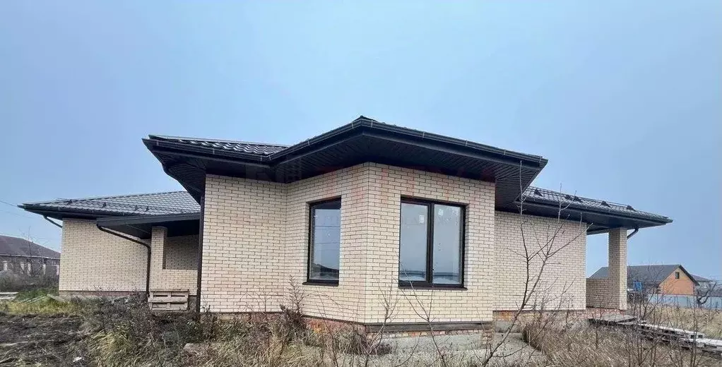 Коттедж в Белгородская область, Старый Оскол ул. Набокинские Сады (185 ... - Фото 1