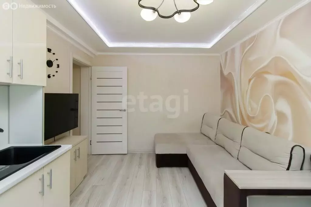 2-комнатная квартира: Тюмень, Олимпийская улица, 42 (41 м) - Фото 1
