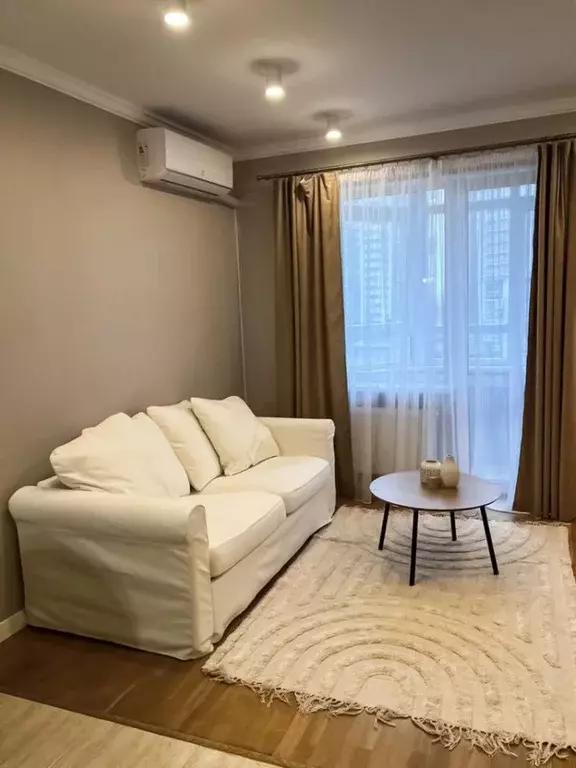 Студия Краснодарский край, Краснодар ул. Героев-Разведчиков, 6к3 (24.2 ... - Фото 1