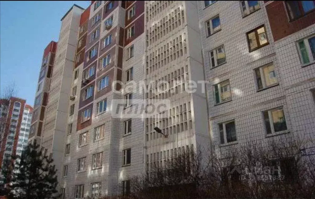 3-к кв. Московская область, Серпухов Новая ул., 11 (63.0 м) - Фото 0