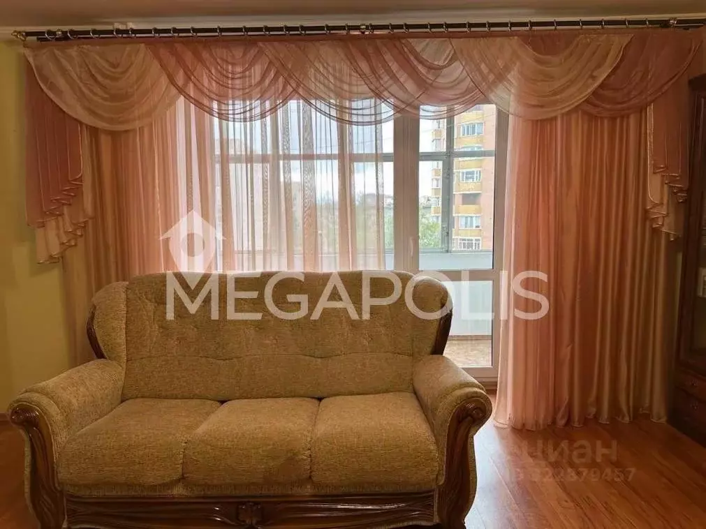 3-к кв. Забайкальский край, Чита ул. Богомягкова, 65 (93.9 м) - Фото 0