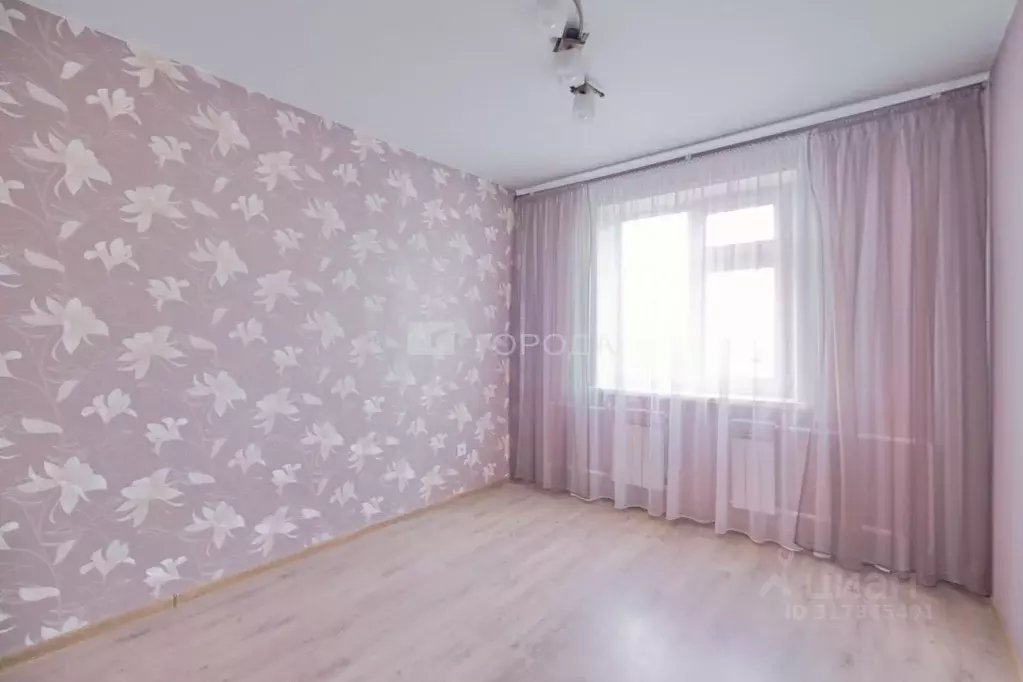 3-к кв. Томская область, Томск пос. Светлый, 15 (67.7 м) - Фото 0