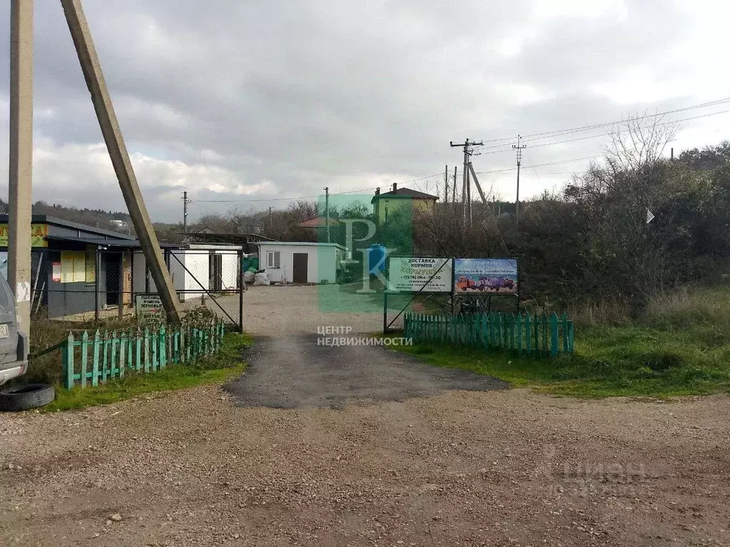 Участок в Севастополь ш. Монастырское, 10 (4.0 сот.) - Фото 1