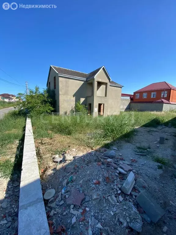 Дом в Махачкала, Речная улица, 27 (150 м) - Фото 1