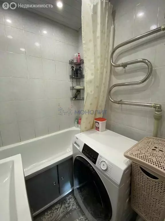 3-комнатная квартира: Нижний Новгород, улица Володарского, 11 (58 м) - Фото 1