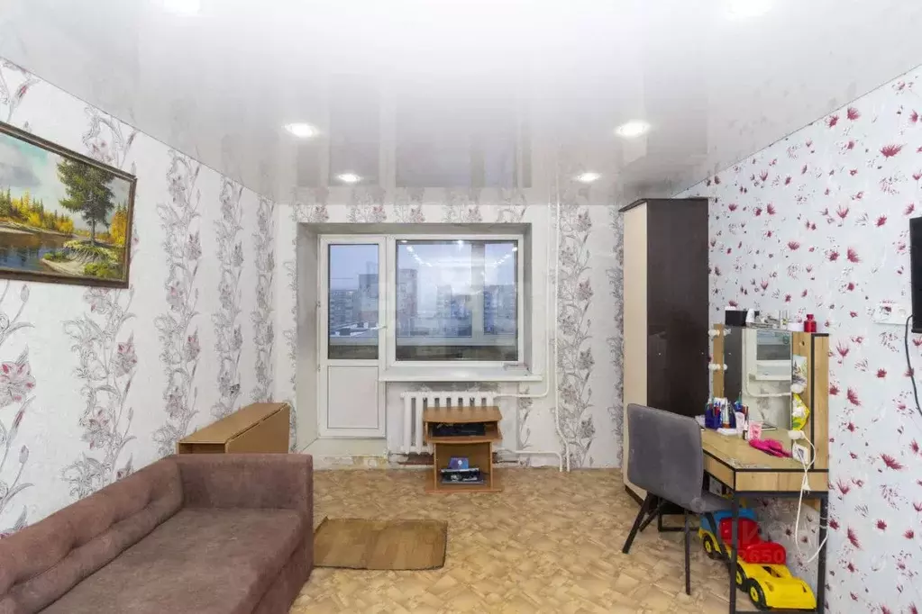 3-к кв. Тюменская область, Тюмень ул. Мельникайте, 120 (60.2 м) - Фото 1