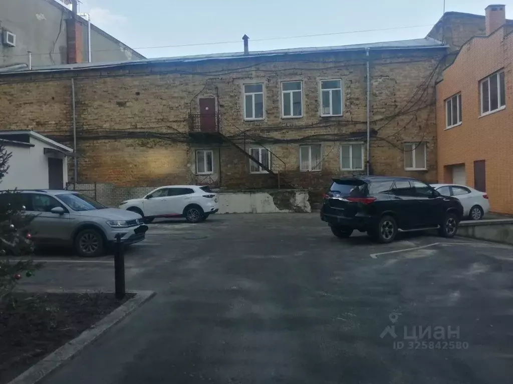 3-к кв. Ставропольский край, Ставрополь ул. Орджоникидзе, 69 (170.6 м) - Фото 2