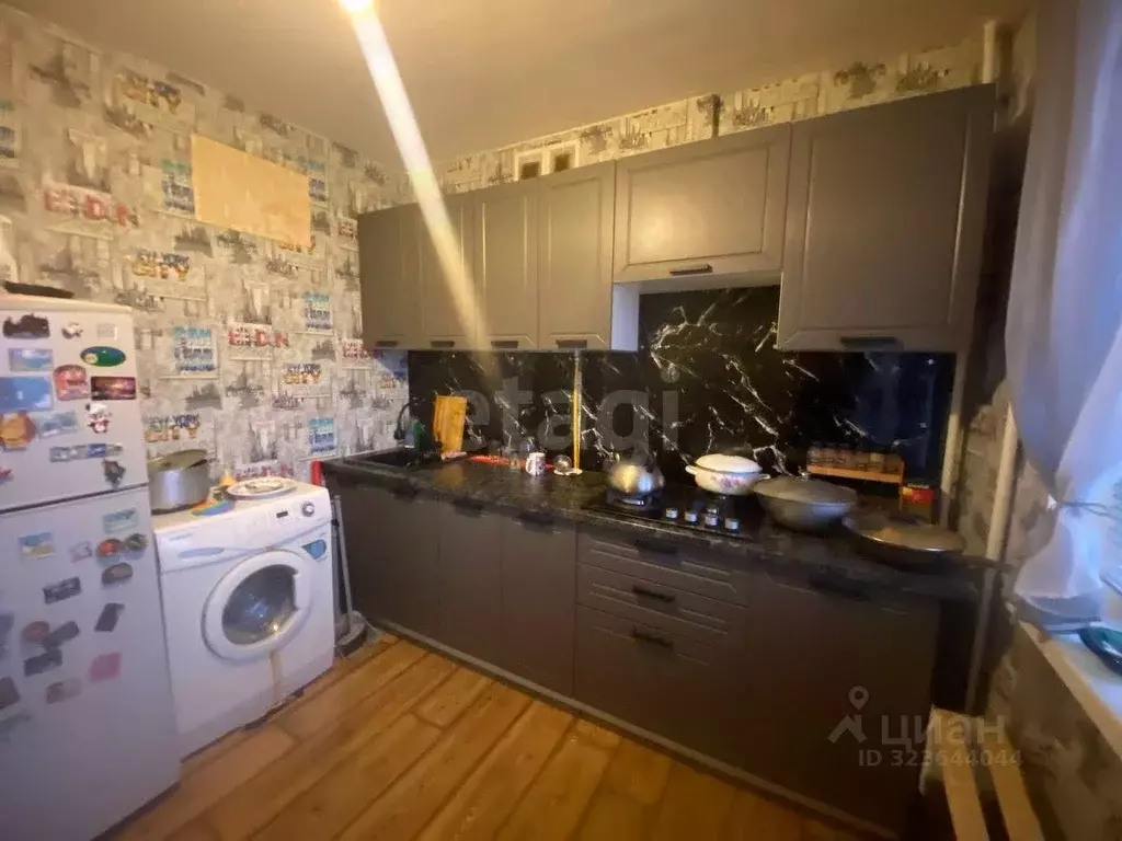 3-к кв. Крым, Симферополь ул. Обская (65.7 м) - Фото 2