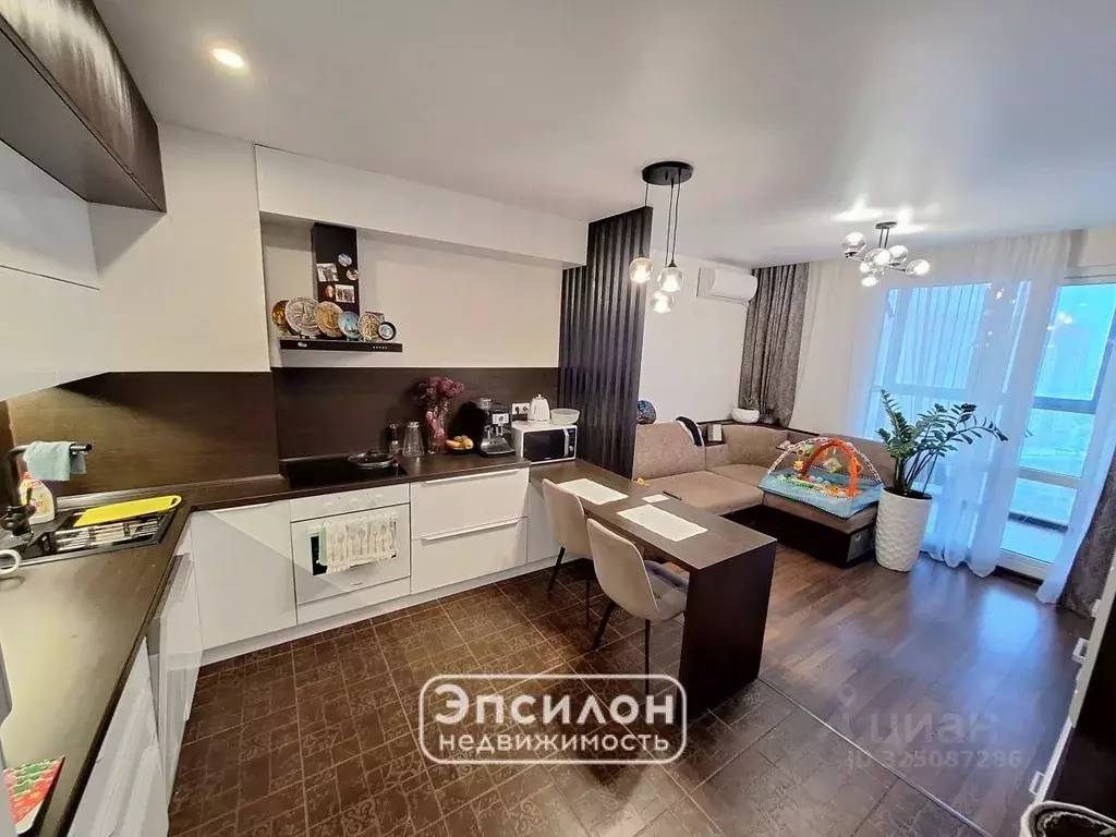 3-к кв. Курская область, Курск просп. Надежды Плевицкой, 15 (58.4 м) - Фото 1