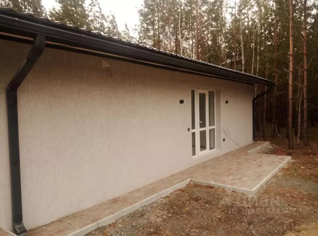 Дом в Курганская область, Кетовский муниципальный округ, д. Лукино ул. ... - Фото 1