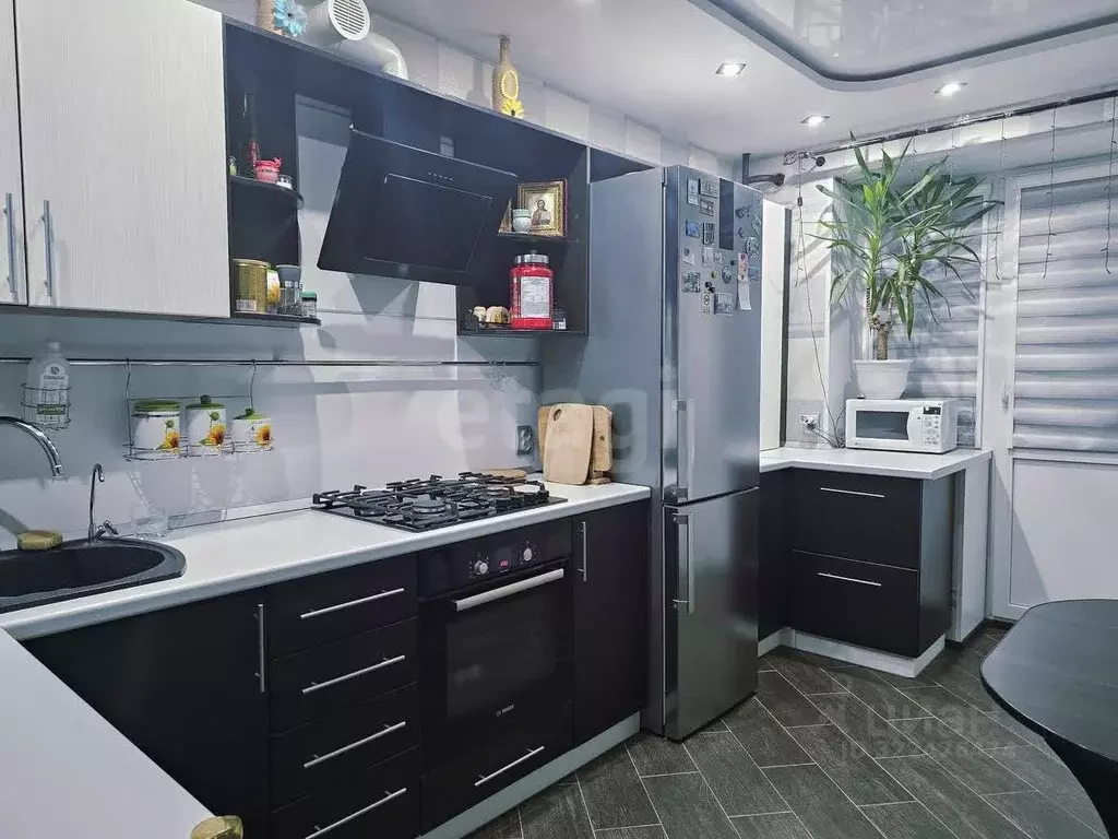 3-к кв. Архангельская область, Котлас ул. 70 лет Октября, 32 (75.7 м) - Фото 1