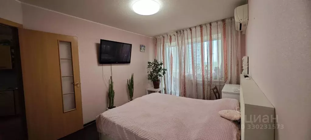 3-к кв. Пермский край, Пермь ул. Кронита, 11 (60.8 м) - Фото 2