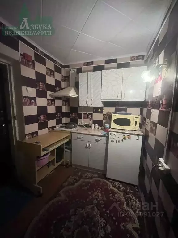 Комната Смоленская область, Смоленск пер. 1-й Мичуринский, 4Б (17.0 м) - Фото 1