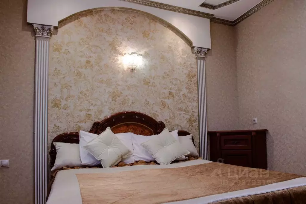 1-к кв. Красноярский край, Красноярск ул. Авиаторов, 25 (54.0 м) - Фото 1